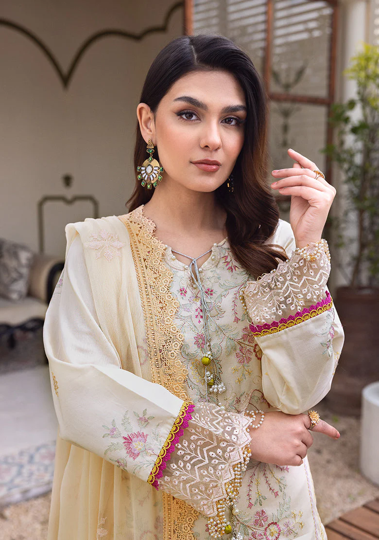 LALA – 3 Piece Embroidered Luxe Lawn Suit - Image 2